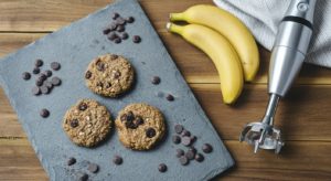 Dört Malzemeli Yulaflı ve Muzlu Kurabiye