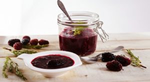 10 Dakikada Chia Tohumlu Orman Meyveli Reçel