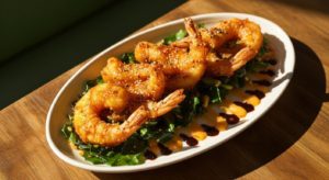 Tay Soslu Yer Fıstıklı Karides