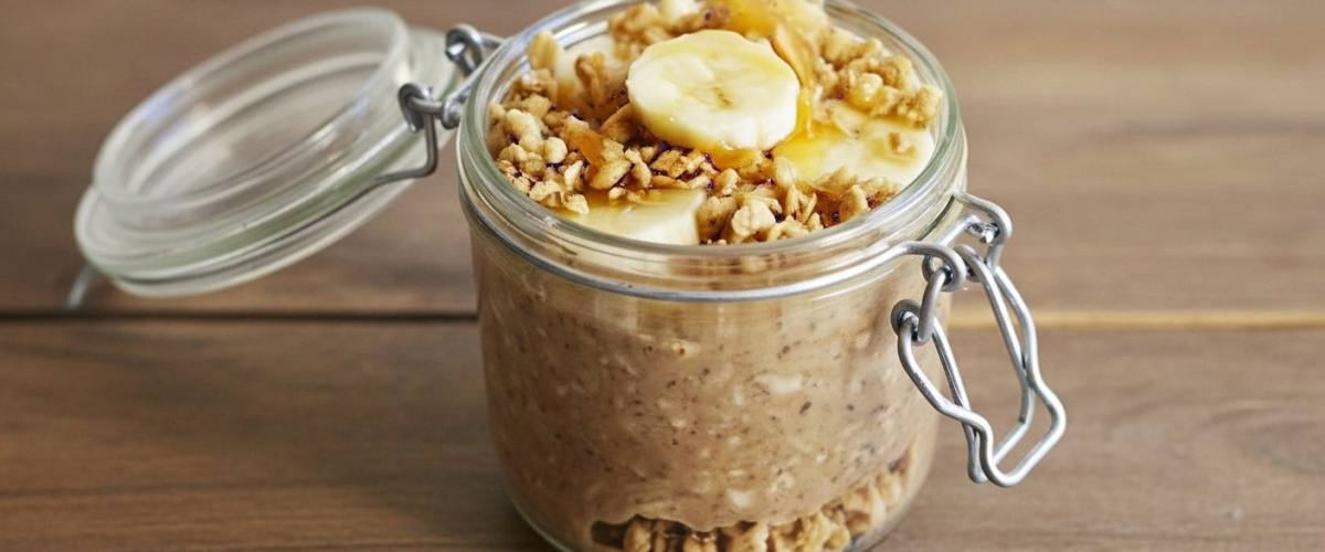 Yulaflı ve Fıstık Ezmeli 'Overnight Oats