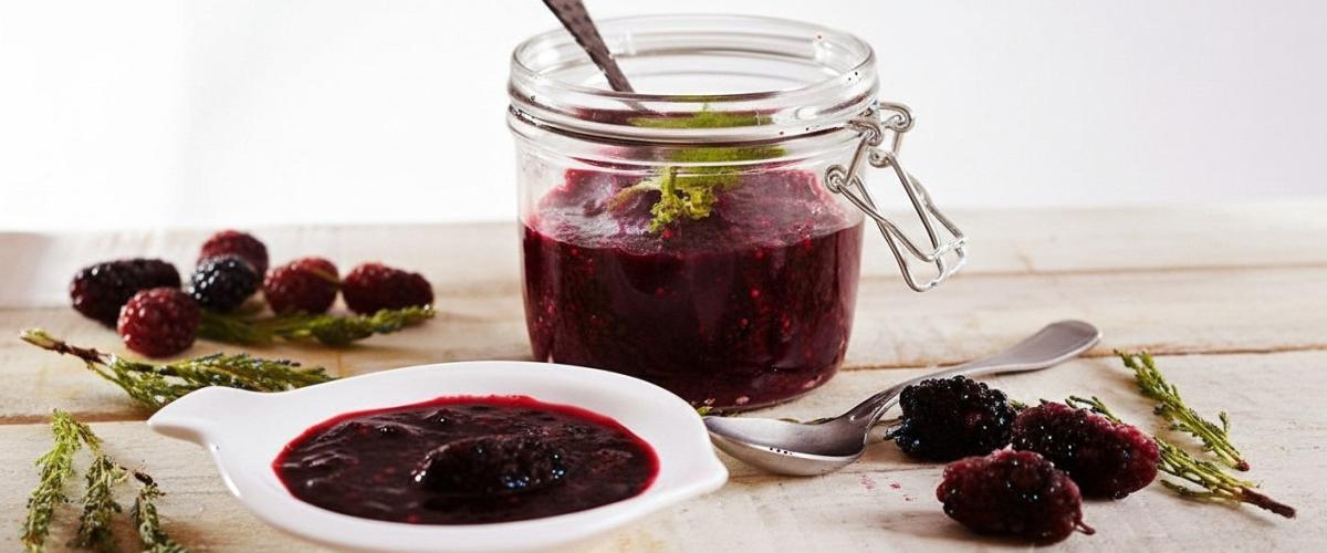 10 Dakikada Chia Tohumlu Orman Meyveli Reçel